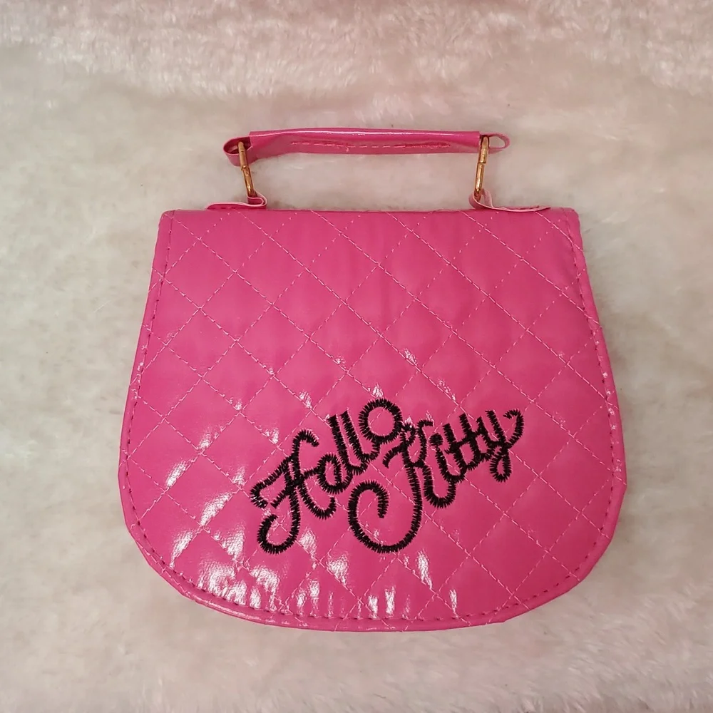 Hello Kitty Dark Pink Quilted Crossbody Bag NWT - Picture 2 of 4